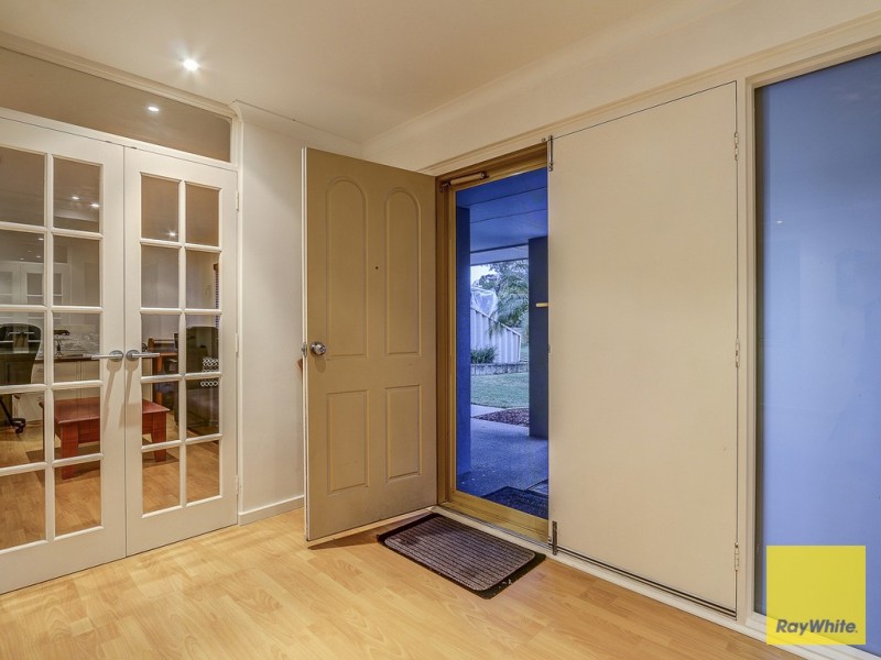 4 The Haven, Ballajura WA 6066