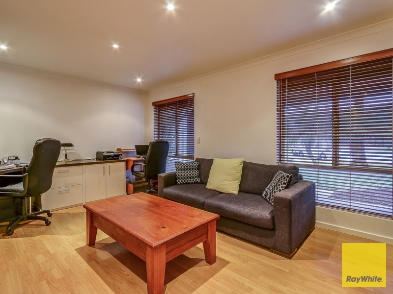 4 The Haven, Ballajura WA 6066