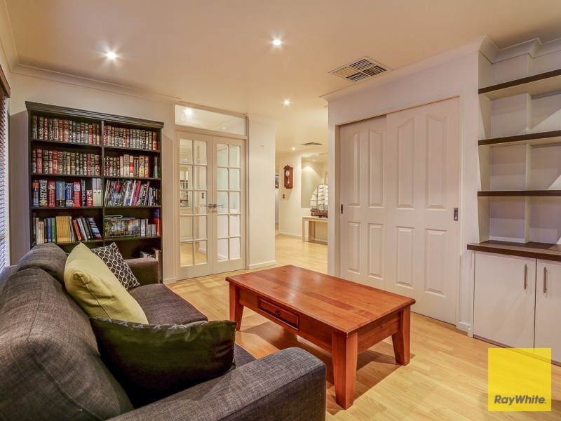 4 The Haven, Ballajura WA 6066