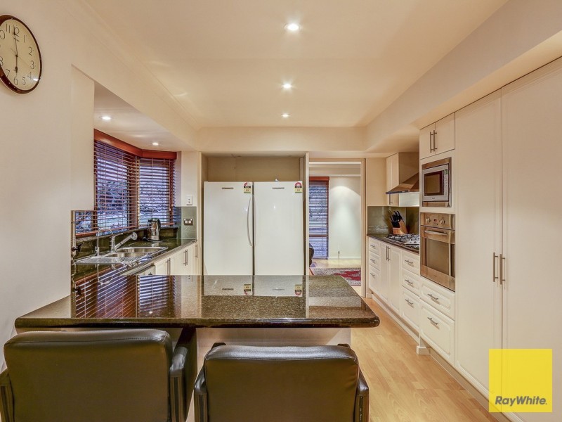 4 The Haven, Ballajura WA 6066
