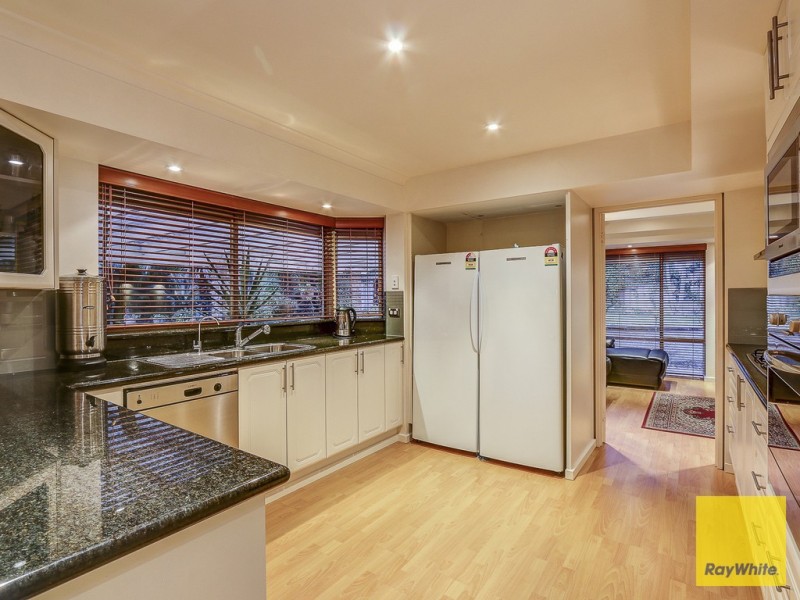 4 The Haven, Ballajura WA 6066