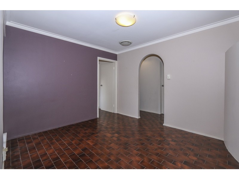 14 Methuen Way, Duncraig WA 6023