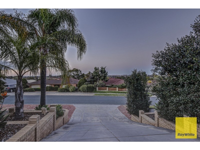 89 The Crest, Woodvale WA 6026