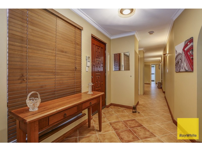 89 The Crest, Woodvale WA 6026