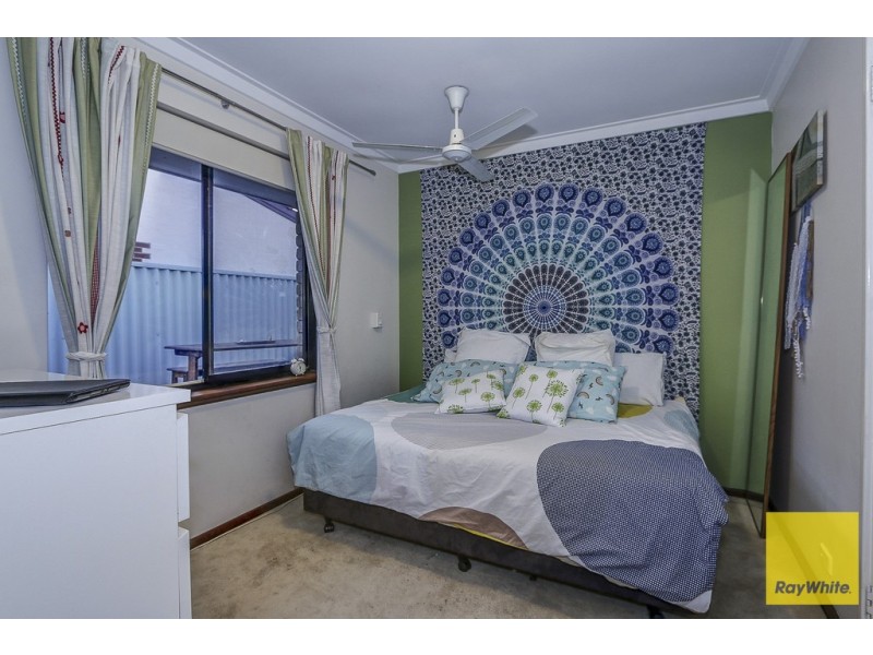 89 The Crest, Woodvale WA 6026