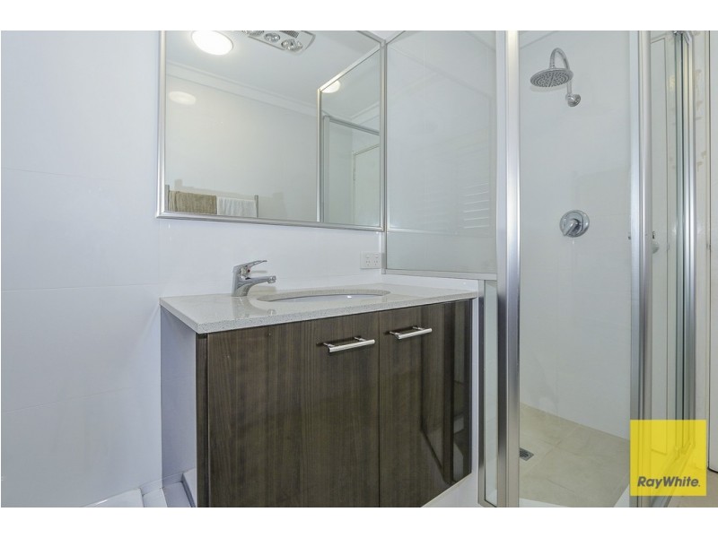 89 The Crest, Woodvale WA 6026