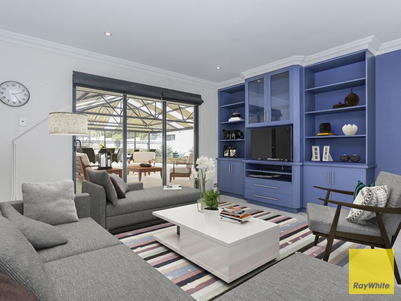 10 Bernedale Way, Duncraig WA 6023