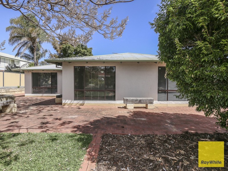 14 Amy Loop, Craigie WA 6025