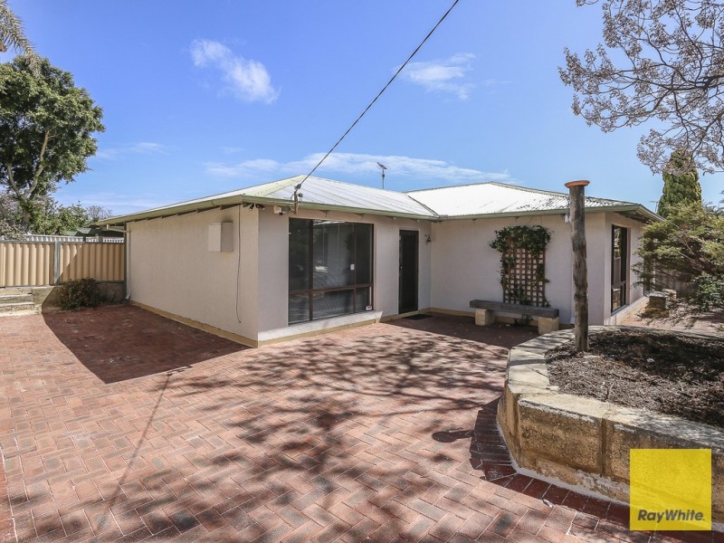 14 Amy Loop, Craigie WA 6025
