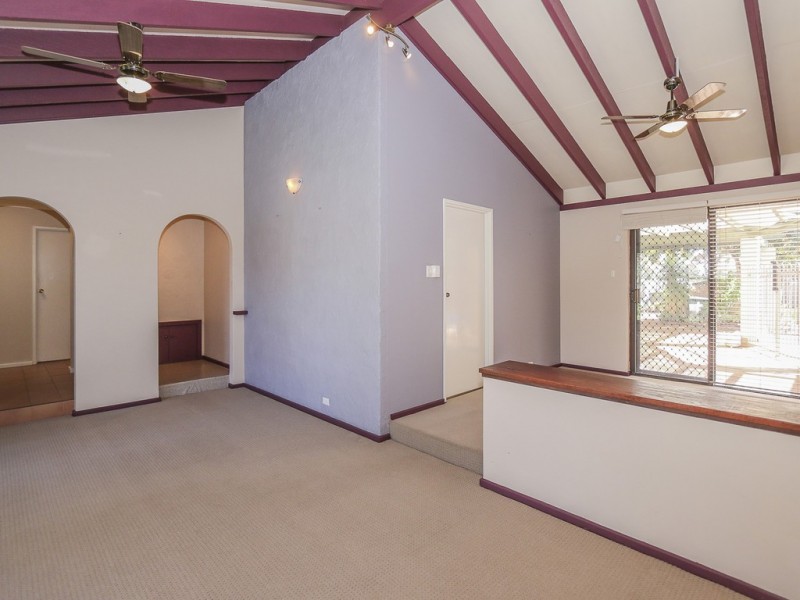 22 Mackay Way, Hillarys WA 6025