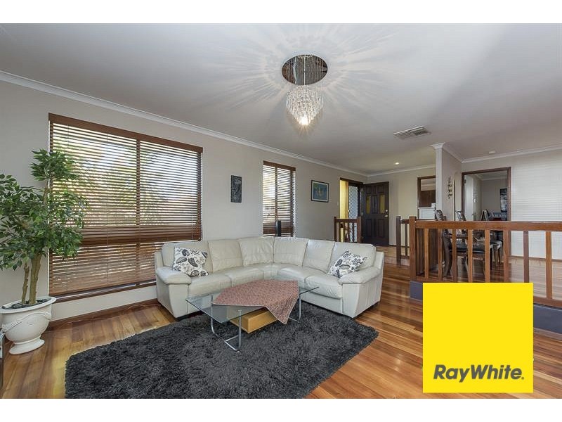 32 Castlefern Way, Duncraig WA 6023