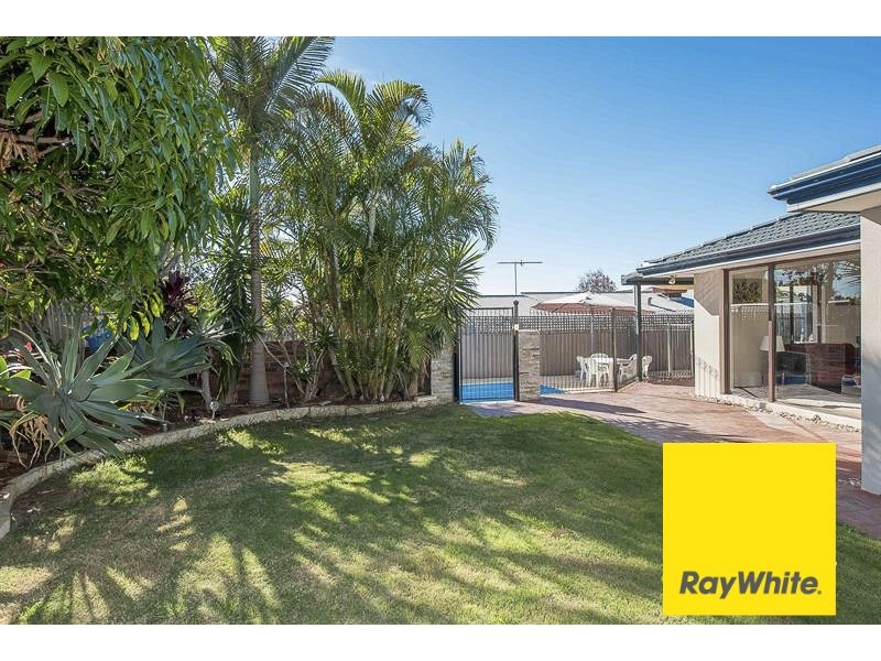 32 Castlefern Way, Duncraig WA 6023