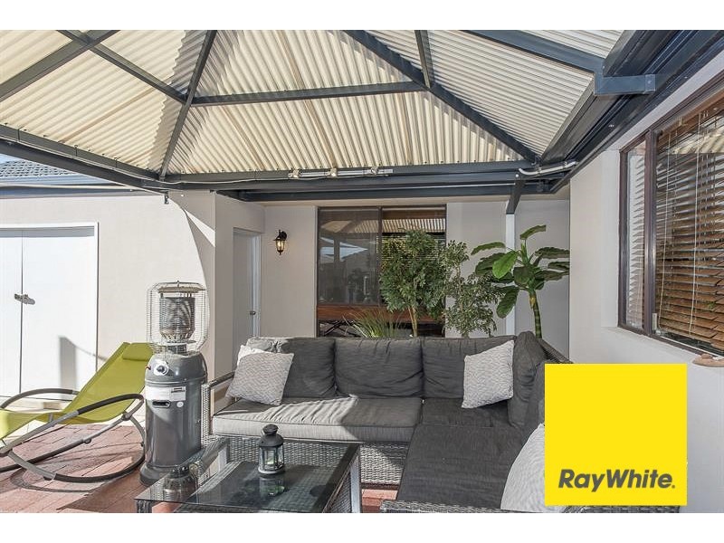 32 Castlefern Way, Duncraig WA 6023