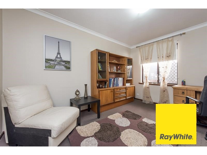 32 Castlefern Way, Duncraig WA 6023