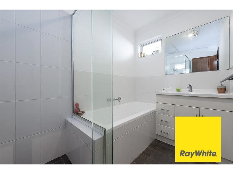 32 Castlefern Way, Duncraig WA 6023