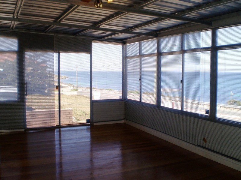 36 West Coast Drive, Marmion WA 6020