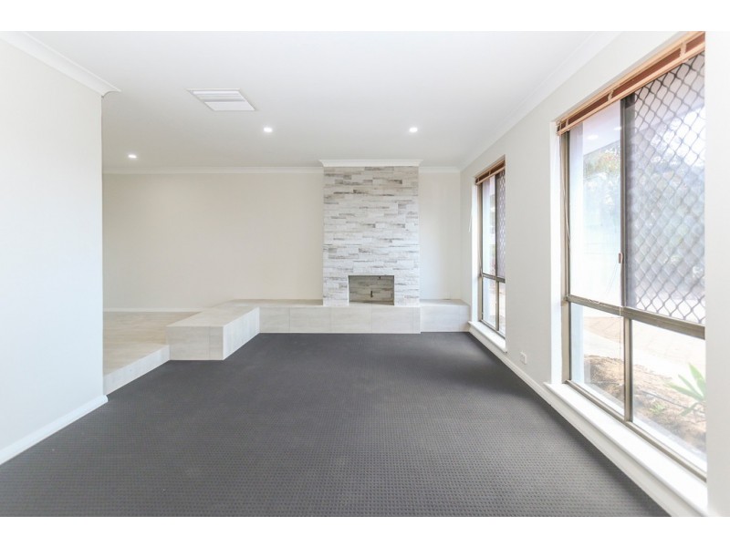 73 Warrandyte Drive, Craigie WA 6025