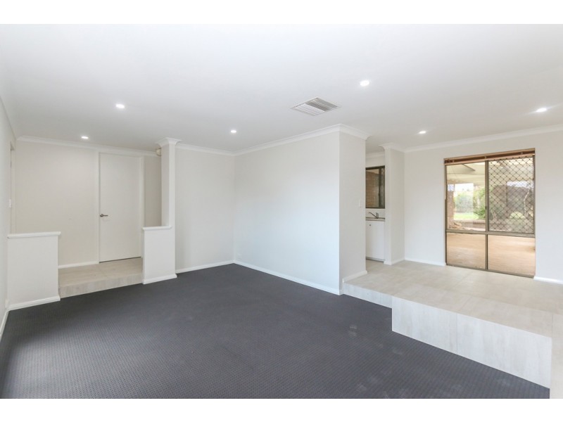 73 Warrandyte Drive, Craigie WA 6025