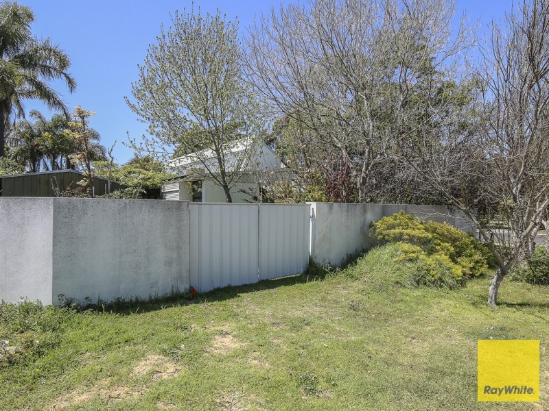 535 Beach Road, Duncraig WA 6023