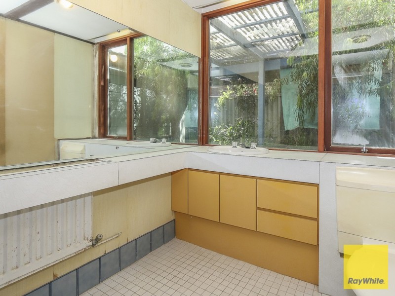 535 Beach Road, Duncraig WA 6023