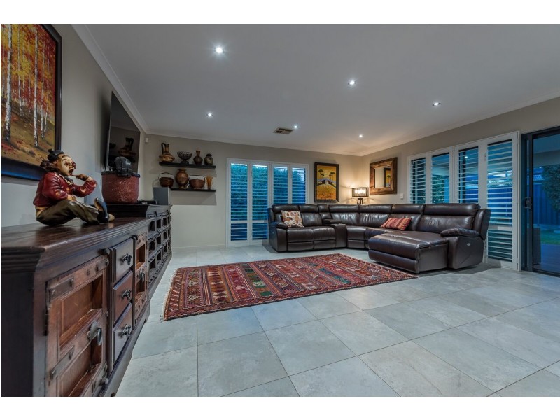 46 Rufus Parkway, Madeley WA 6065