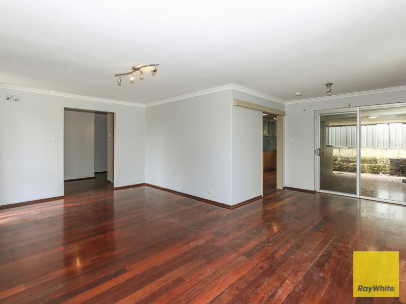 10 Glenn Place, Duncraig WA 6023