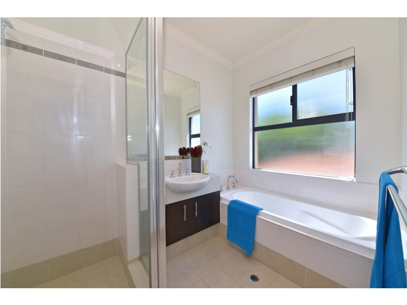 13a Somerton Road, Karrinyup WA 6018