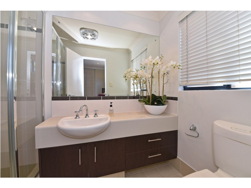 13a Somerton Road, Karrinyup WA 6018