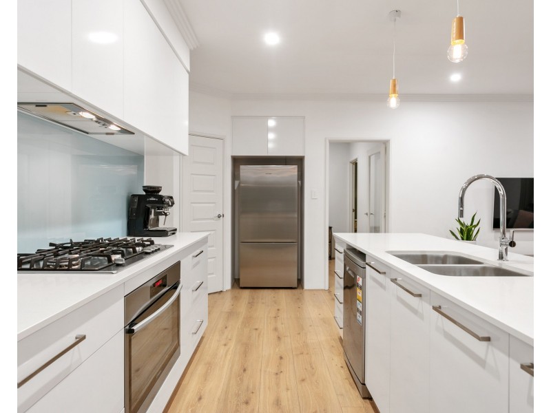 20 Framton Way, Madeley WA 6065