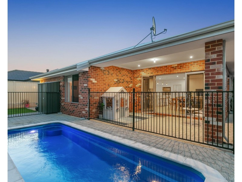 20 Framton Way, Madeley WA 6065
