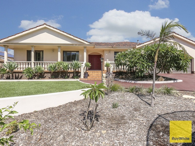 24 Hadley Gardens, Kardinya WA 6163