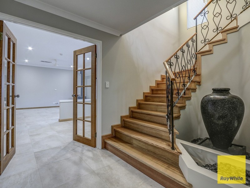 3 Temple Mews, Iluka WA 6028