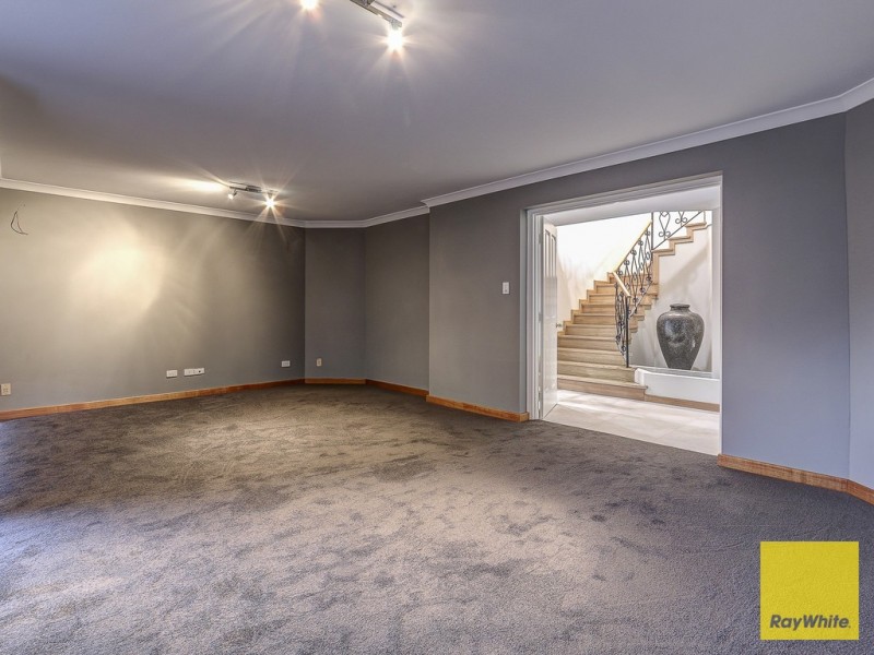 3 Temple Mews, Iluka WA 6028