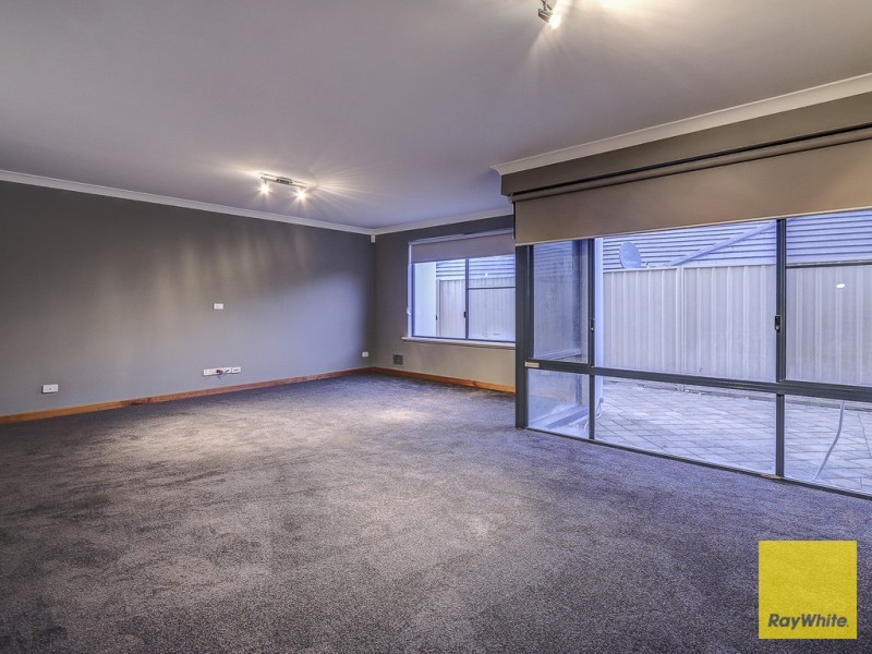 3 Temple Mews, Iluka WA 6028