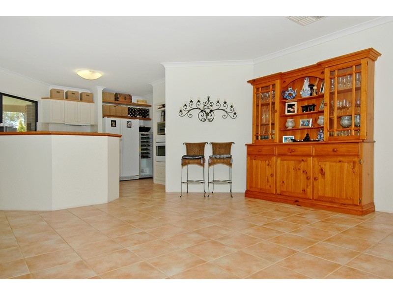 40 Bronzewing Loop, Wembley WA 6014