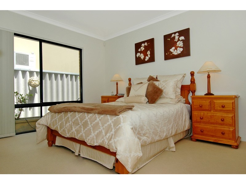 40 Bronzewing Loop, Wembley WA 6014