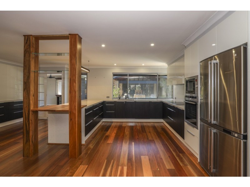 5 Cunningham Place, Padbury WA 6025