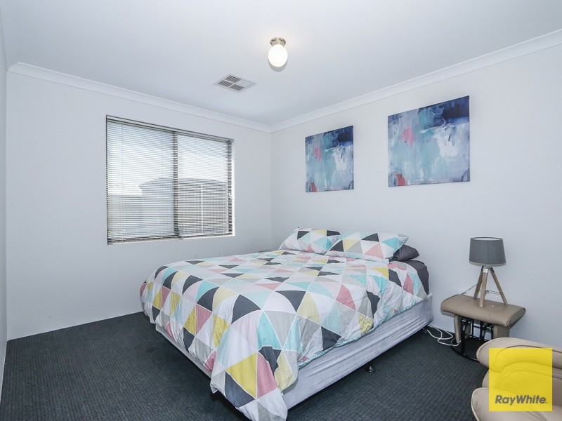 34 Michelangelo Drive, Landsdale WA 6065