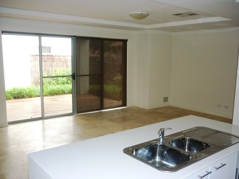 61b Odin Road, Innaloo WA 6018