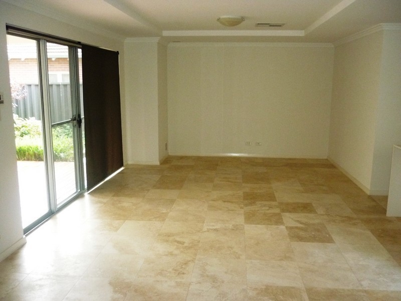 61b Odin Road, Innaloo WA 6018