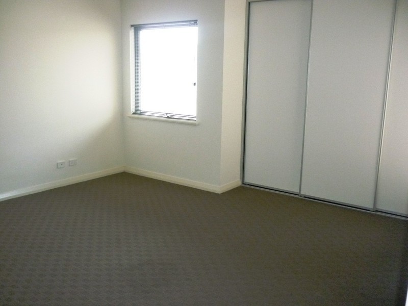 61b Odin Road, Innaloo WA 6018