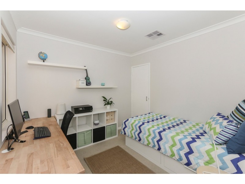 9 Lowther Terrace, Nollamara WA 6061