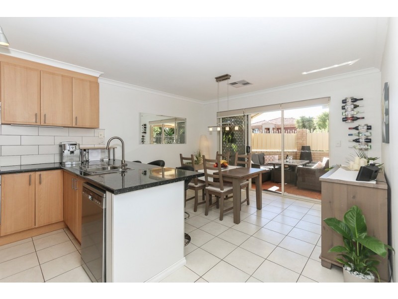 9 Lowther Terrace, Nollamara WA 6061