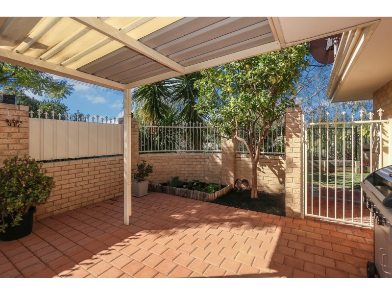 9 Lowther Terrace, Nollamara WA 6061