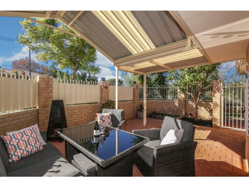 9 Lowther Terrace, Nollamara WA 6061