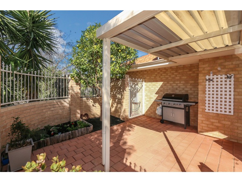 9 Lowther Terrace, Nollamara WA 6061