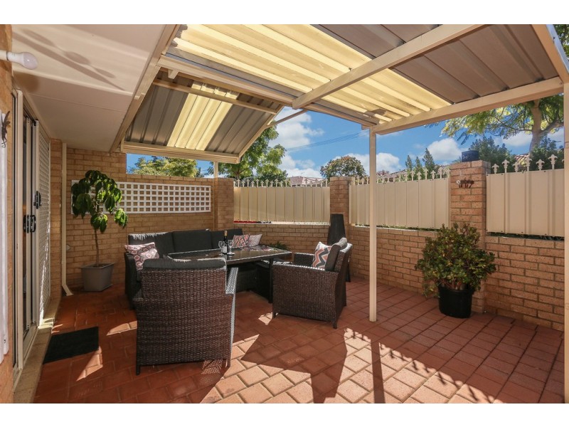 9 Lowther Terrace, Nollamara WA 6061