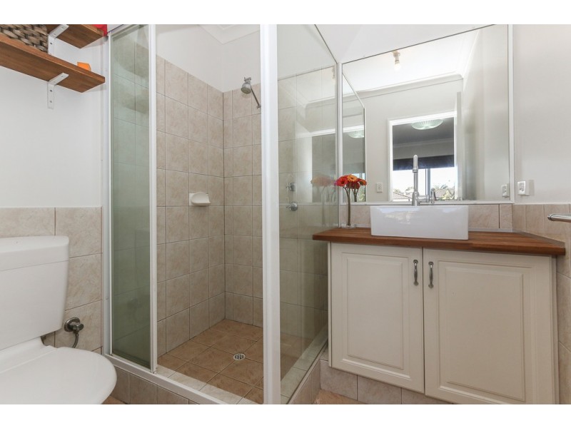 9 Lowther Terrace, Nollamara WA 6061