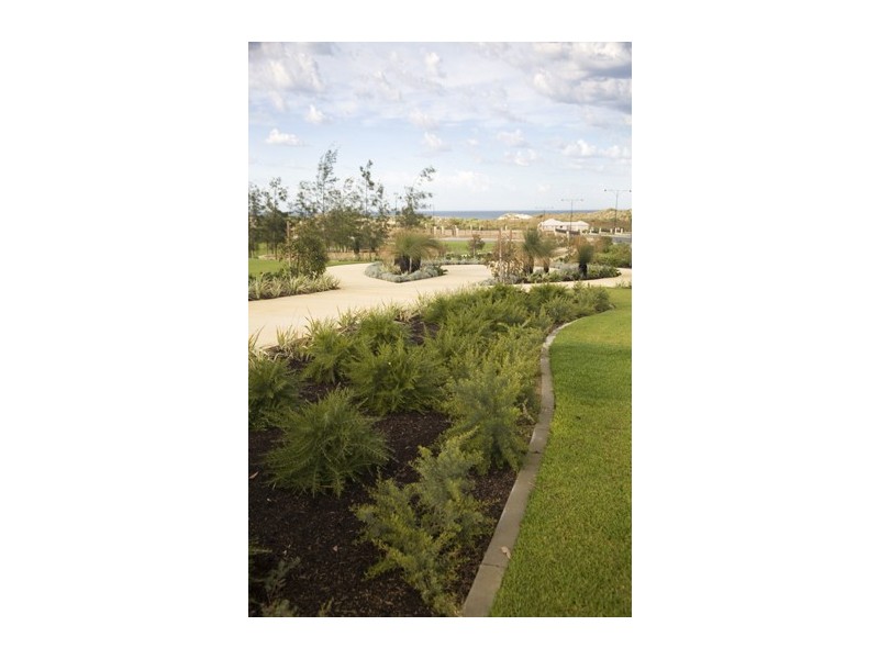 24  Leichardt Drive, Two Rocks WA 6037