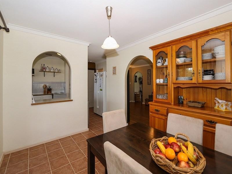 23 Delaware Place, Kallaroo WA 6025